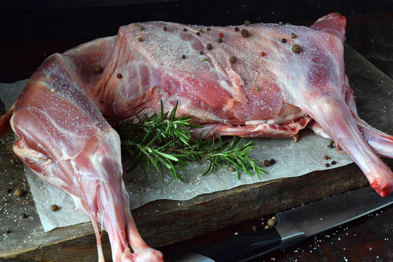 AGNEAU ENTIER HALAL POUR VENTE AUX BOUCHERS